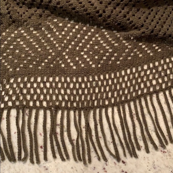 Green cardigan - Picture 2 of 2